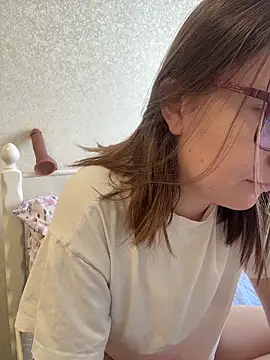 BeatriceTender online show from 03/03/26, 10:32