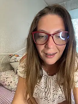 BeatriceTender online show from 07/11/26, 11:35