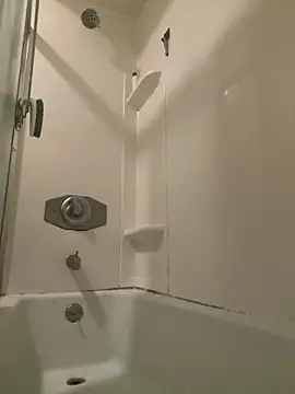 yuricosta1 online show from 02/08/26, 07:50