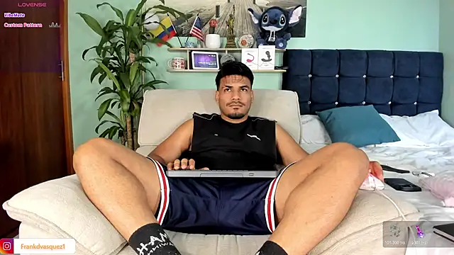 Snapshot of Neganhot_ chatting on 07/29/26, 10:30 Neganhot online show from 07/29/26, 10:30