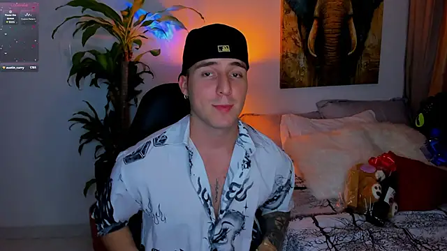 liam oficial02 online show from 02/15/25, 05:30