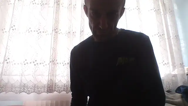 Aktorihann online show from 10/17/25, 12:30