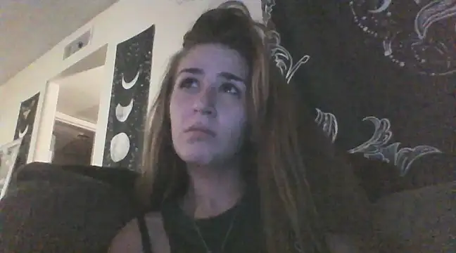 halobabe7620 online show from 12/28/24, 12:26