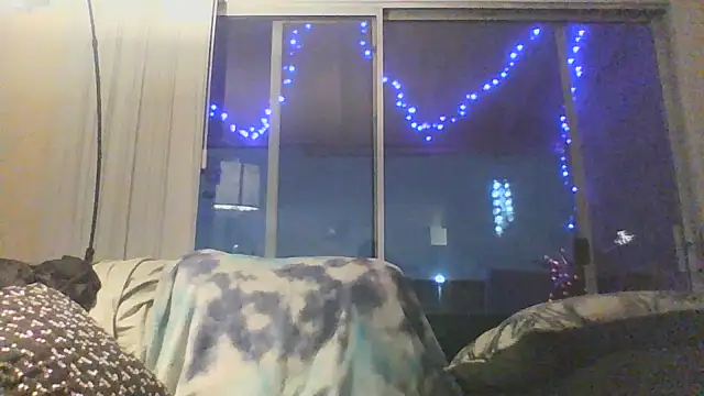 halobabe7620 online show from 12/31/24, 01:04