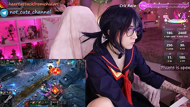 yourcutewaifu online show from 09/27/25, 09:42
