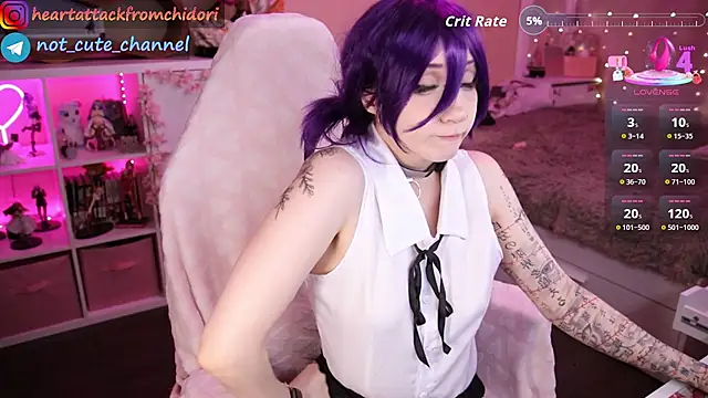 yourcutewaifu online show from 10/06/25, 11:57