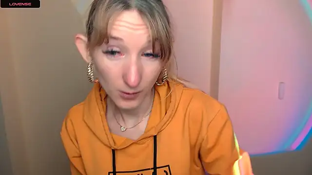 AmandaSell online show from 10/04/25, 08:12