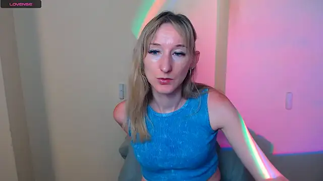 AmandaSell online show from 07/17/26, 06:53