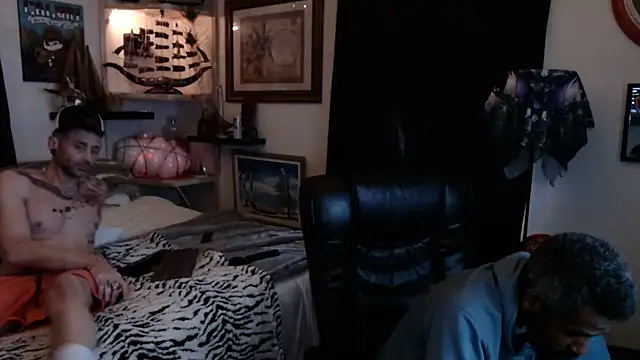 Snapshot of ShiaWay chatting on 02/04/25, 08:59 ShiaWay online show from 02/04/25, 08:59