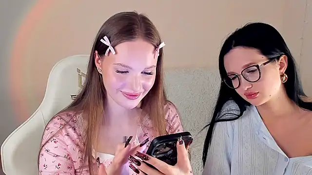 Snapshot of MishkaMe chatting on 02/24/26, 01:09 MishkaMe online show from 02/24/26, 01:09