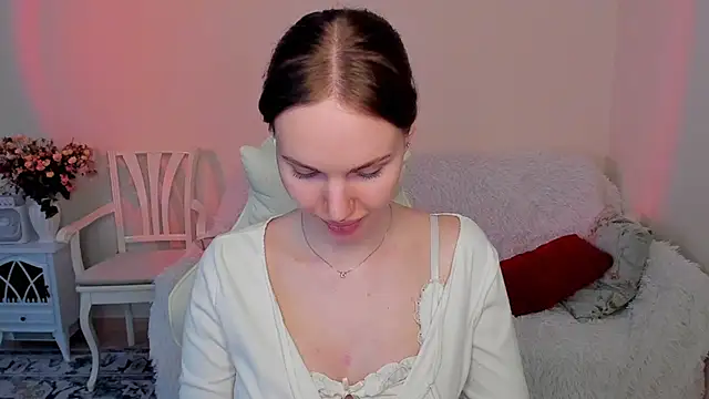 Snapshot of MishkaMe chatting on 06/11/26, 02:26 MishkaMe online show from 06/11/26, 02:26