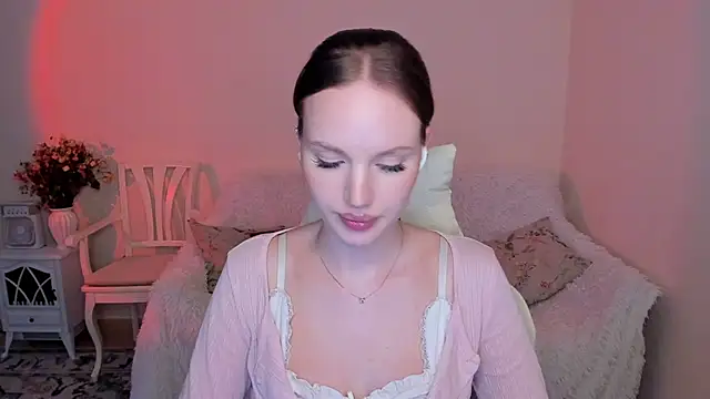 Snapshot of MishkaMe chatting on 07/03/26, 02:45 MishkaMe online show from 07/03/26, 02:45
