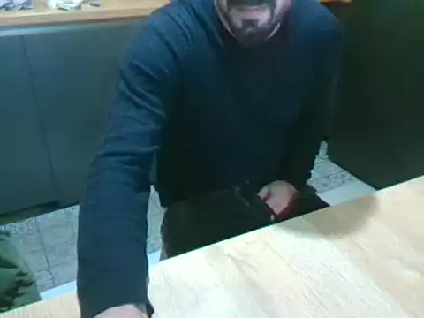 Snapshot of giorgakaci69 chatting on 12/12/24, 09:48 giorgakaci69 online show from 12/12/24, 09:48