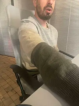 giorgakaci69 online show from 03/24/26, 10:20