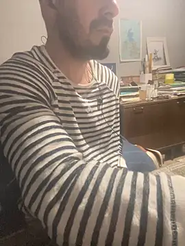 giorgakaci69 online show from 04/29/26, 09:32