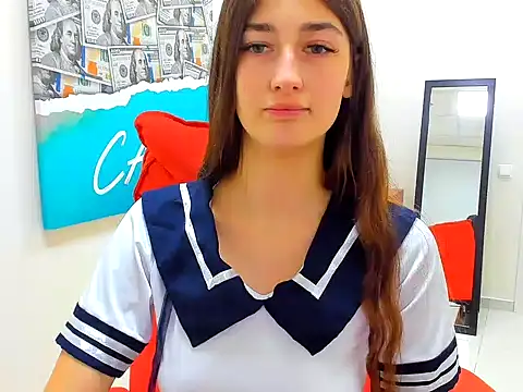 Moon-liza online show from 02/18/26, 06:53