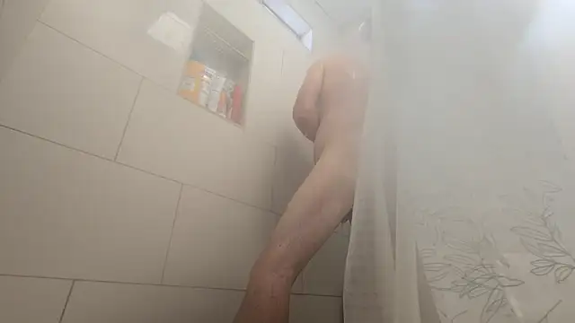 Snapshot of den-rock4u chatting on 09/23/25, 10:46 den-rock4u online show from 09/23/25, 10:46