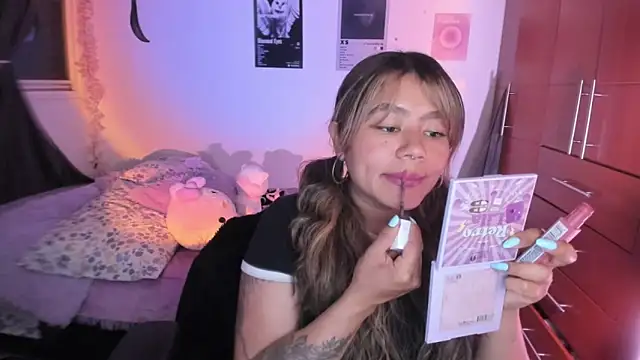 StephaniFox online show from 03/31/26, 01:18