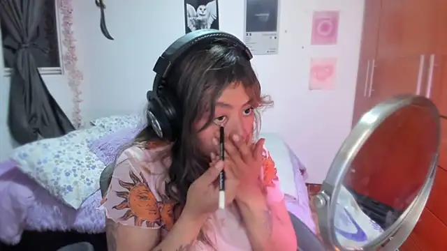 StephaniFox online show from 04/03/26, 12:08