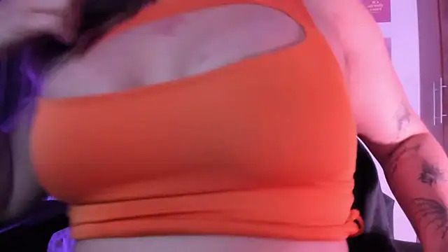 StephaniFox online show from 04/06/26, 01:47