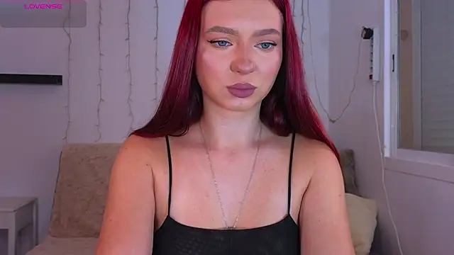 Snapshot of Karinchik_ chatting on 03/11/25, 06:52 Karinchik online show from 03/11/25, 06:52