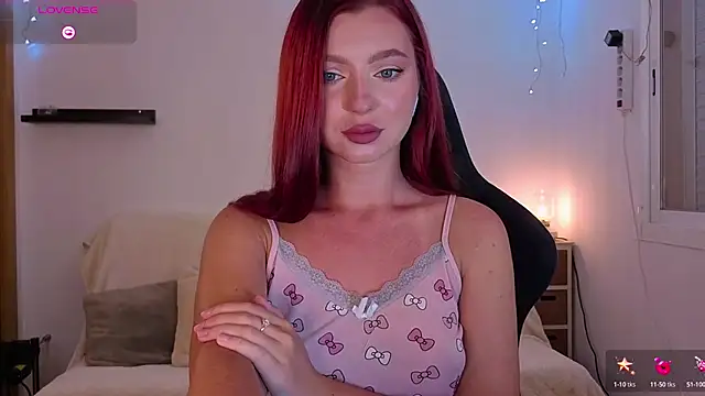 Snapshot of Karinchik_ chatting on 10/03/25, 06:38 Karinchik online show from 10/03/25, 06:38