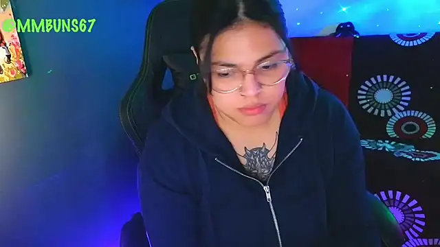 miacanela xo online show from 10/03/25, 11:46