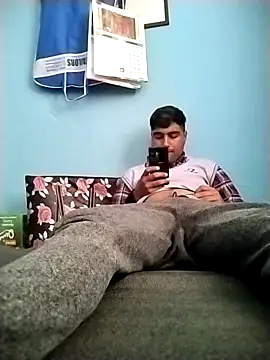 SweetFatBoy online show from 04/15/26, 07:37