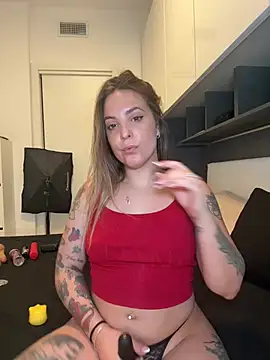 LiliMorganxxx online show from 08/03/26, 02:11