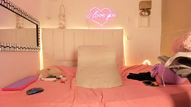 lilith horny online show from 03/12/26, 04:18