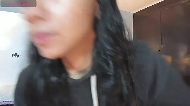 Tamaraakins online show from 10/27/25, 12:20