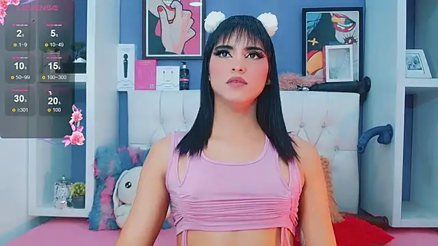 Snapshot of valentina_princess_ chatting on 02/22/25, 06:17 valentina princess online show from 02/22/25, 06:17