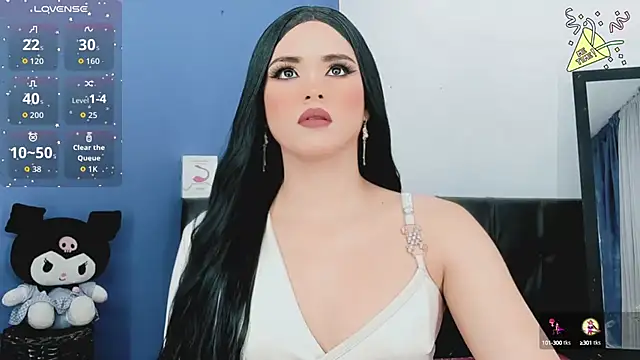 Snapshot of valentina_princess_ chatting on 10/17/25, 03:53 valentina princess online show from 10/17/25, 03:53