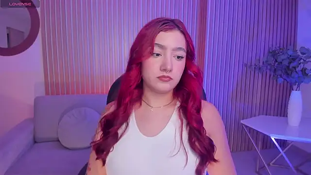 Snapshot of ViolettCastel chatting on 01/24/25, 07:49 ViolettCastel online show from 01/24/25, 07:49