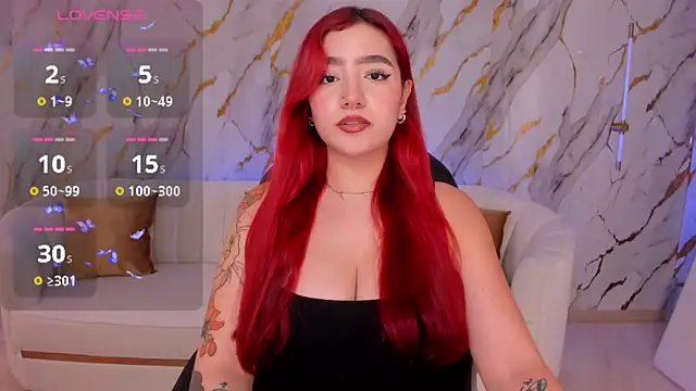 Snapshot of ViolettCastel chatting on 02/08/25, 07:38 ViolettCastel online show from 02/08/25, 07:38
