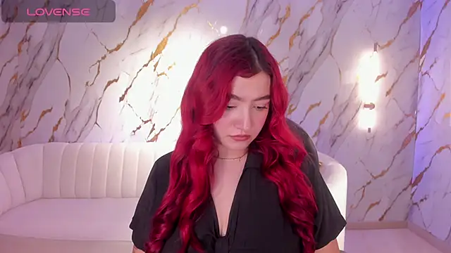 Snapshot of ViolettCastel chatting on 02/15/25, 07:28 ViolettCastel online show from 02/15/25, 07:28