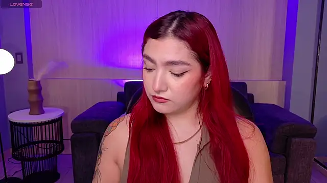 ViolettCastel online show from 02/09/26, 07:51