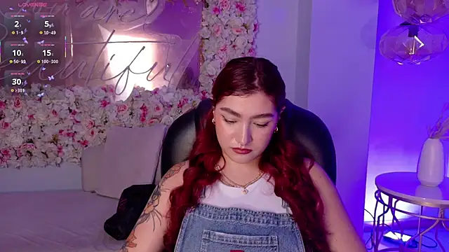 ViolettCastel online show from 02/15/26, 04:14