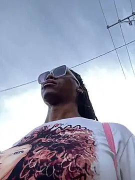 sweetsarabig22cm online show from 03/08/25, 10:56