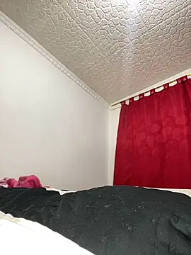 sweetsarabig22cm online show from 02/05/26, 01:16