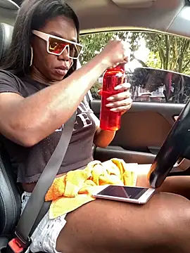 sweetsarabig22cm online show from 02/12/26, 07:42