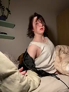 Snapshot of Leontina94 chatting on 02/10/26, 08:57 Leontina94 online show from 02/10/26, 08:57