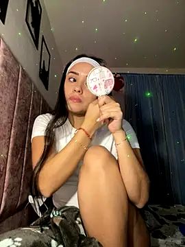 Kimmymadison- online show from 10/31/25, 01:28