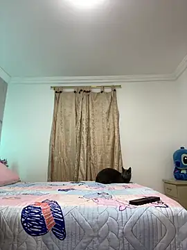 Kimmymadison- online show from 06/04/26, 10:38