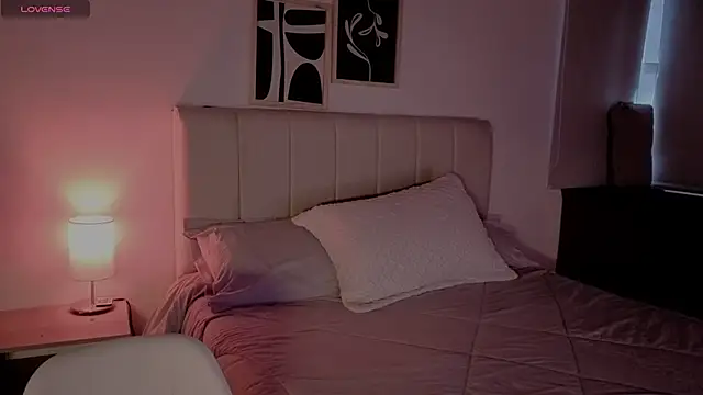 Roxxy mora online show from 02/19/26, 10:28