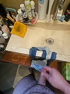 dominemoi4 online show from 10/21/25, 09:21