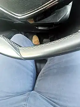 dominemoi4 online show from 12/16/25, 11:37