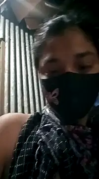 Snapshot of Aruyeshi- chatting on 02/11/25, 01:41 Aruyeshi- online show from 02/11/25, 01:41