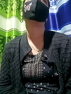 Snapshot of Aruyeshi- chatting on 02/27/25, 08:09 Aruyeshi- online show from 02/27/25, 08:09