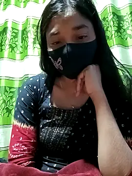 Snapshot of Aruyeshi- chatting on 03/06/25, 12:10 Aruyeshi- online show from 03/06/25, 12:10